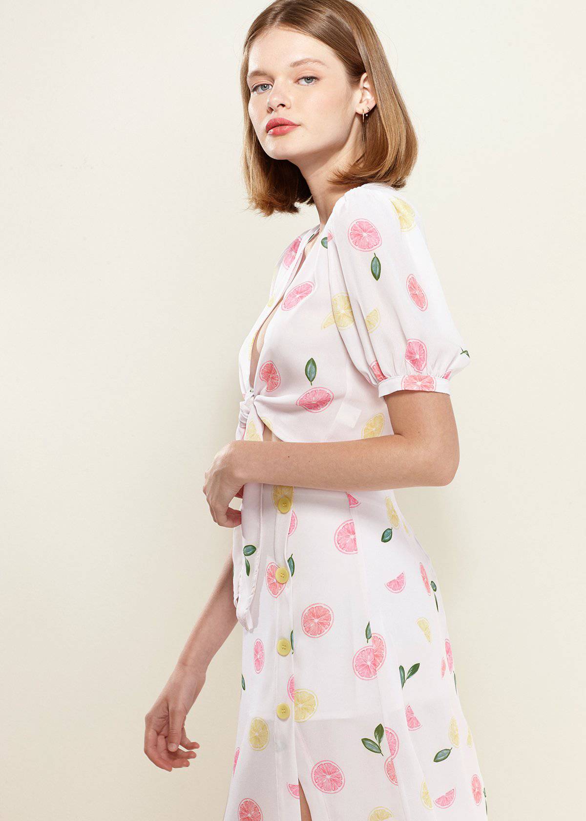 Bluse mit offenem Schnitt & Knoten-Detail