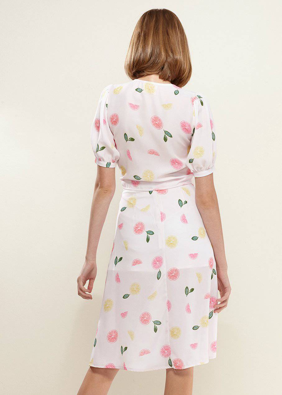 Bluse mit offenem Schnitt & Knoten-Detail