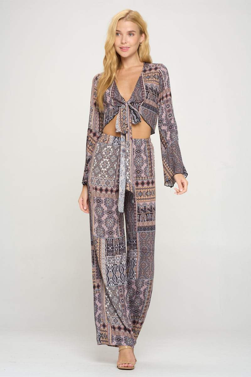 Boho Chic – Crop-Set mit Glockenärmeln & weitem Bein