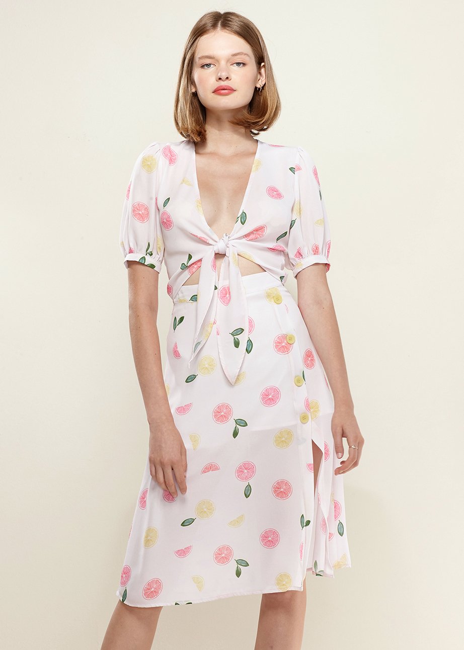 Bluse mit offenem Schnitt & Knoten-Detail