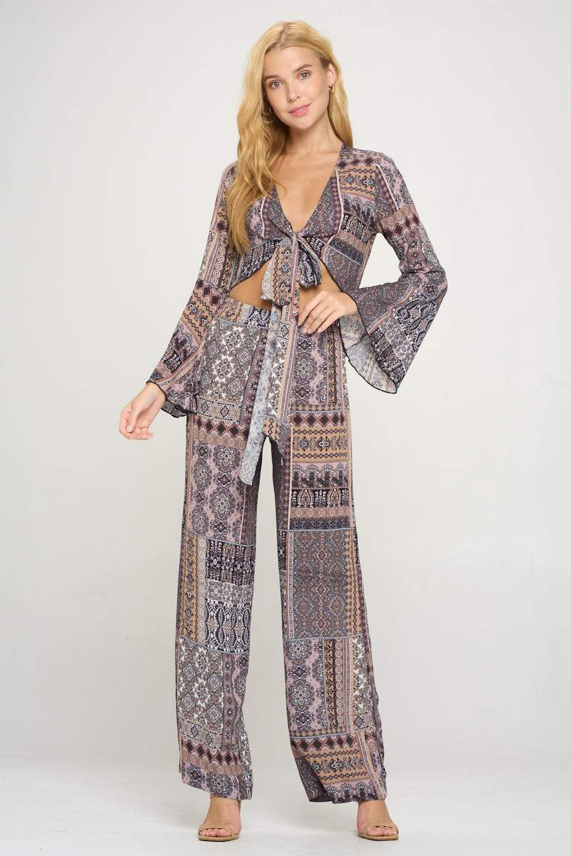 Boho Chic – Crop-Set mit Glockenärmeln & weitem Bein